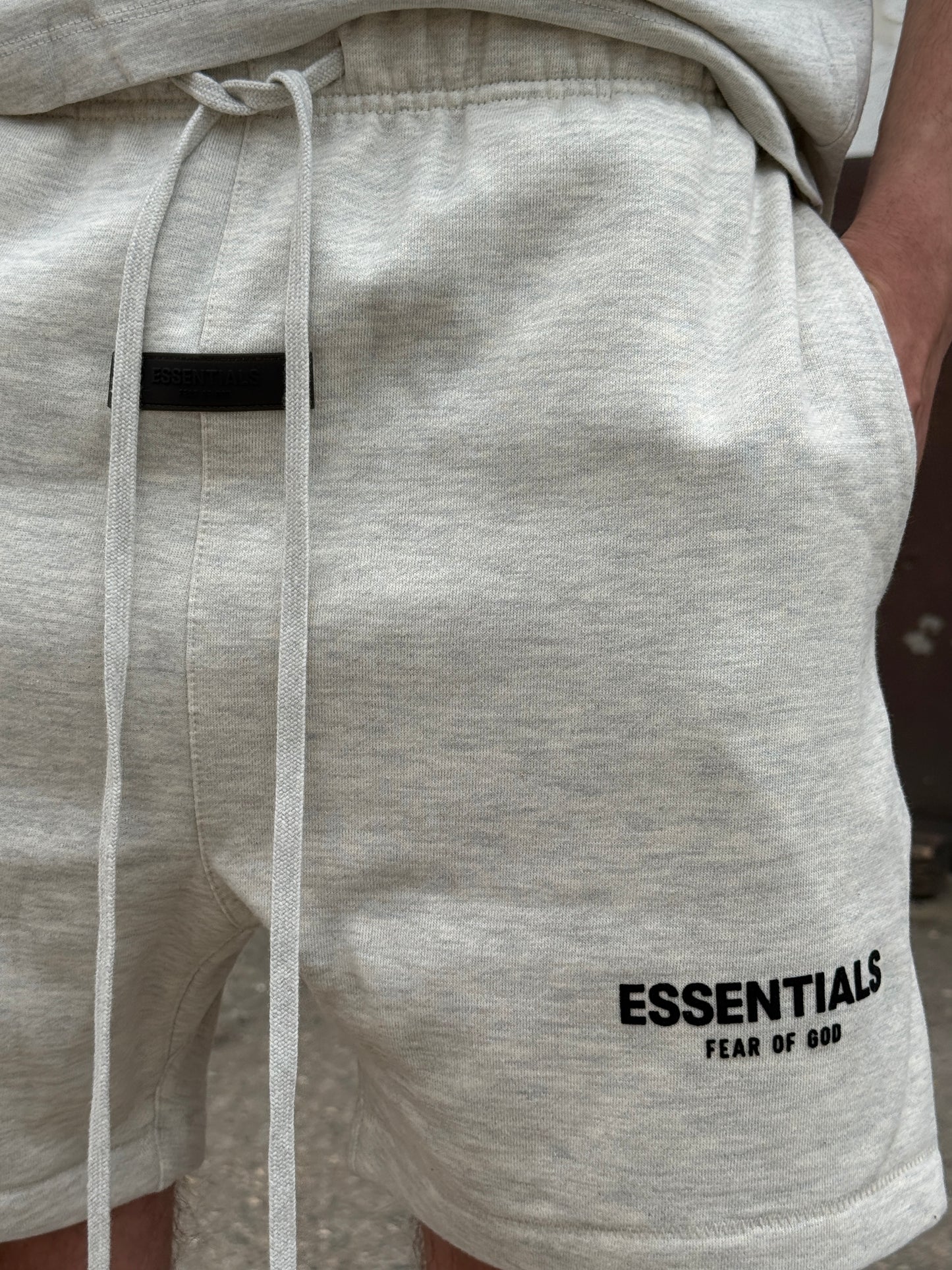 Szorty Essentials Fear of God SS22 Light Oatmeal