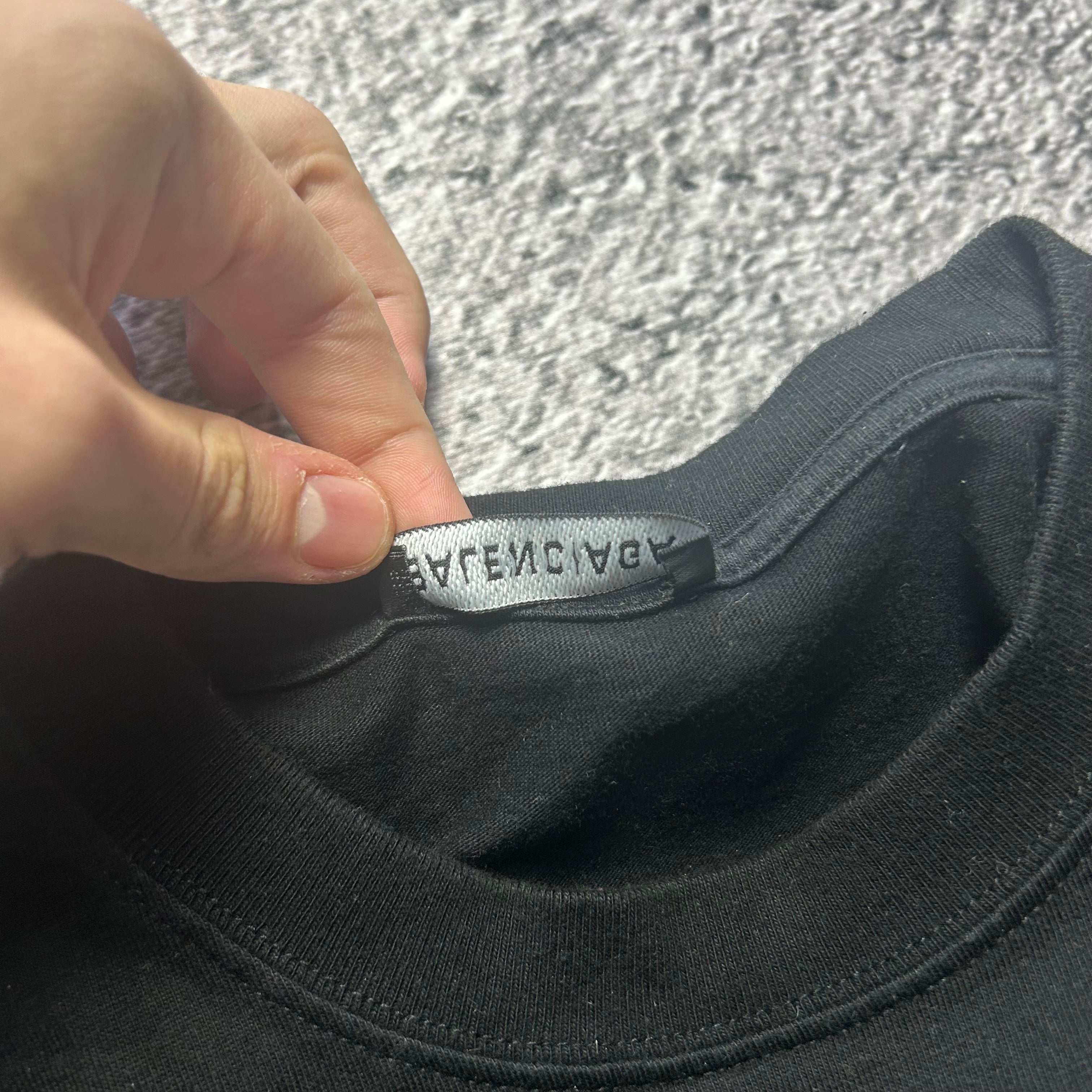 Czarna Koszulka Balenciaga Rozmiar S