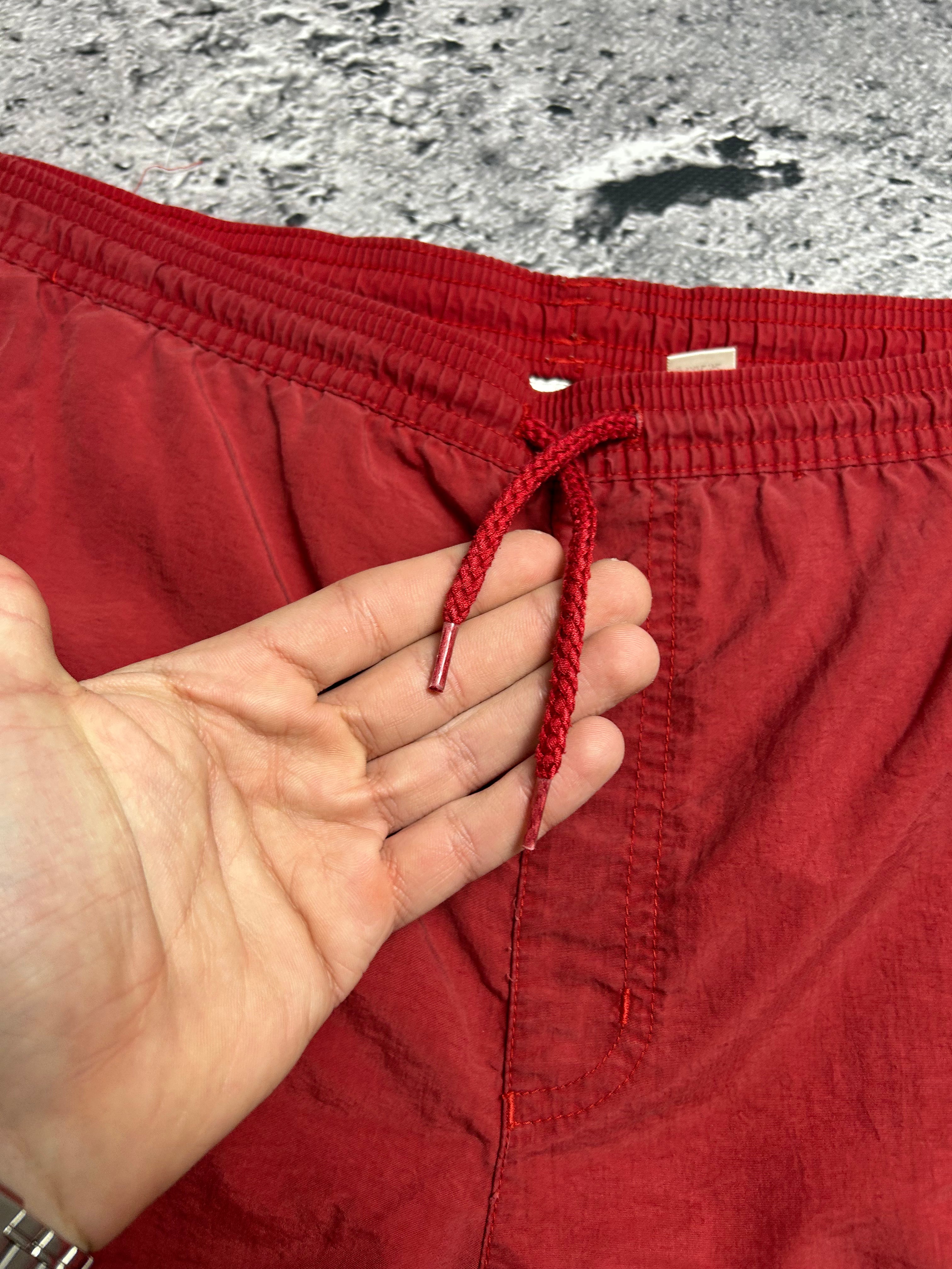 Vintage Czerwone Shorty Adidas 00-10s 3 Paski Rozmiar M