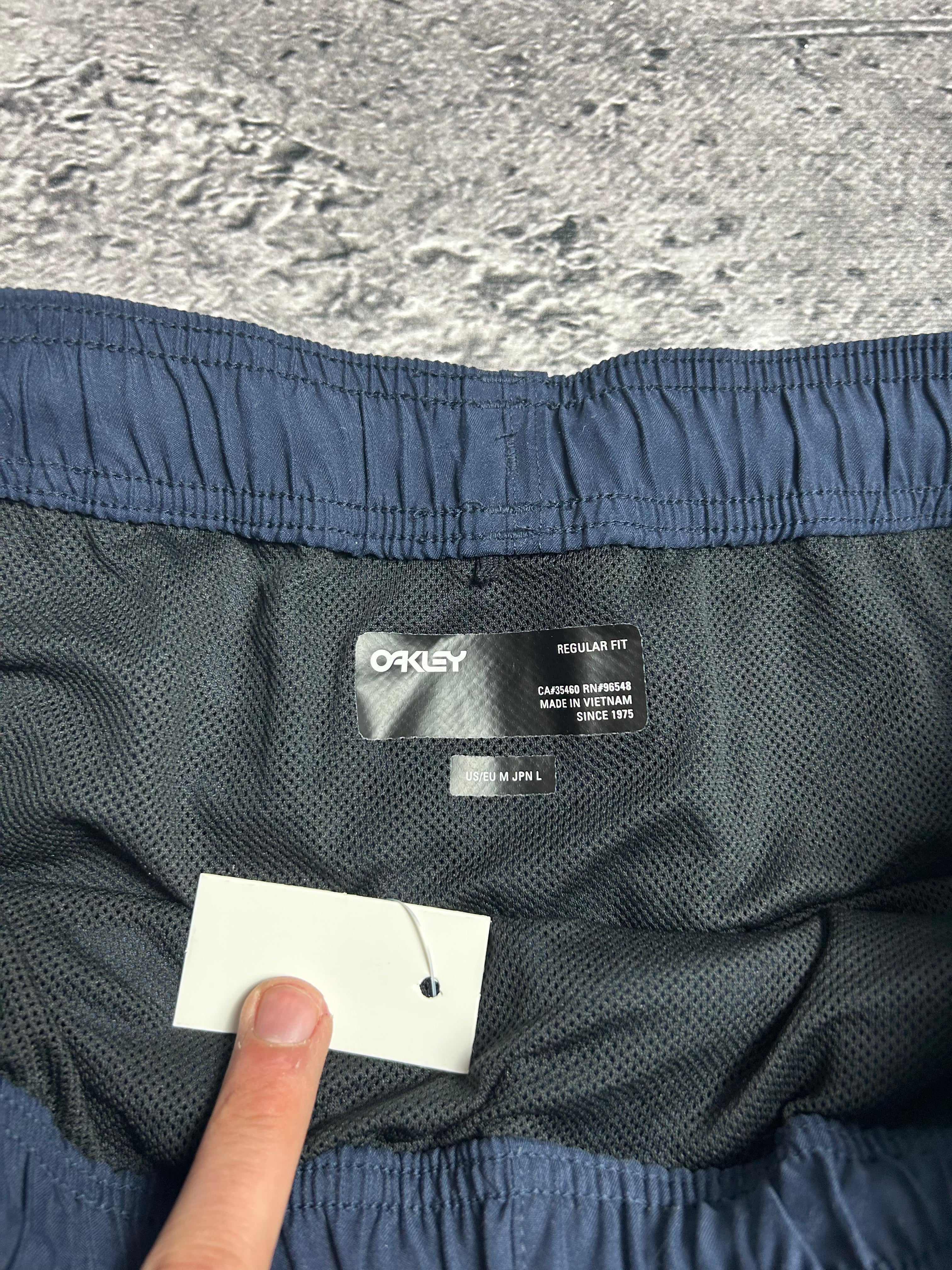 Granatowe Shorty Oakley Small Logo Print Rozmiar M