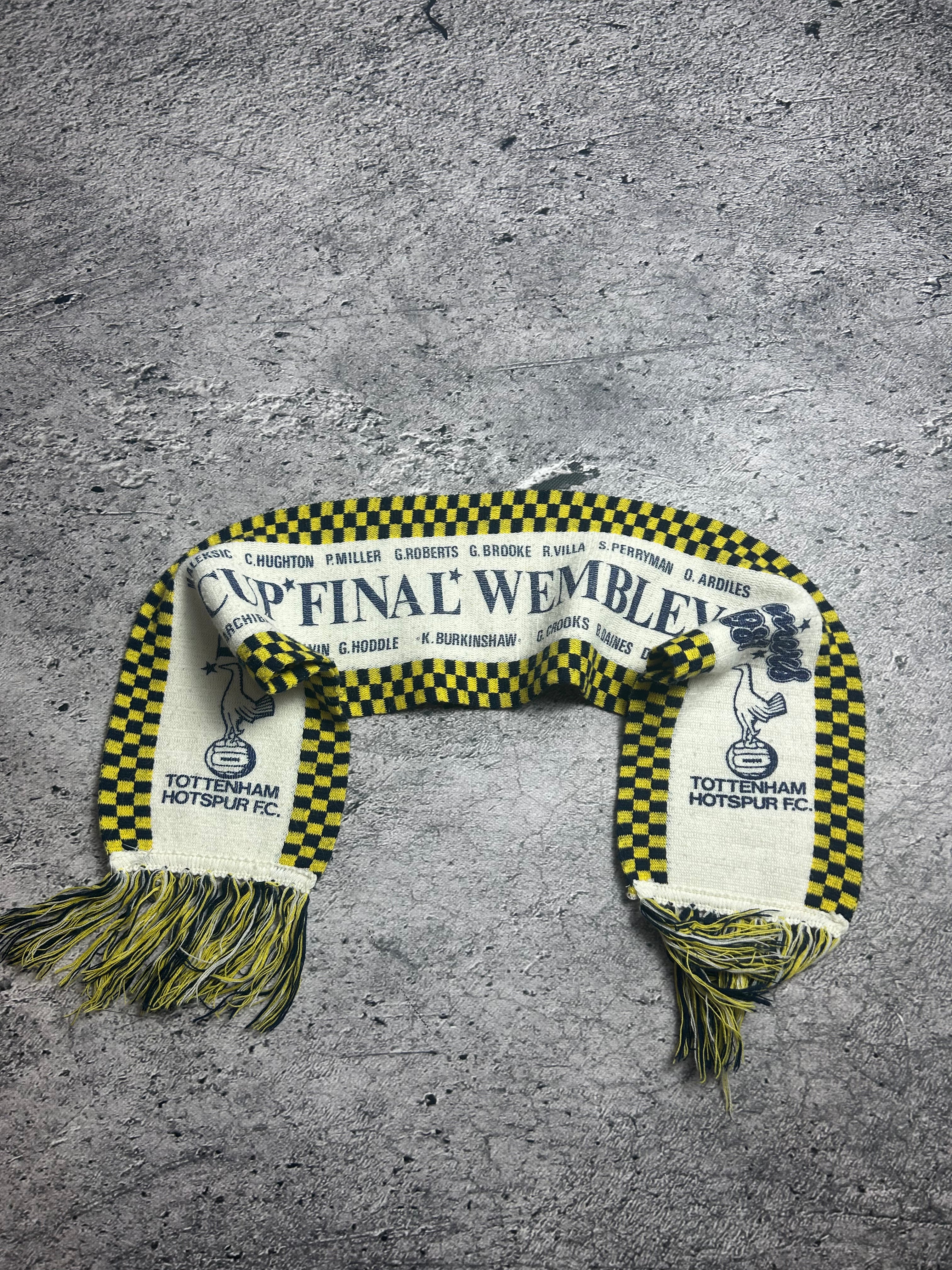 Vintage 80s Fc Tottenham Hotspur England Cup Final Scarf