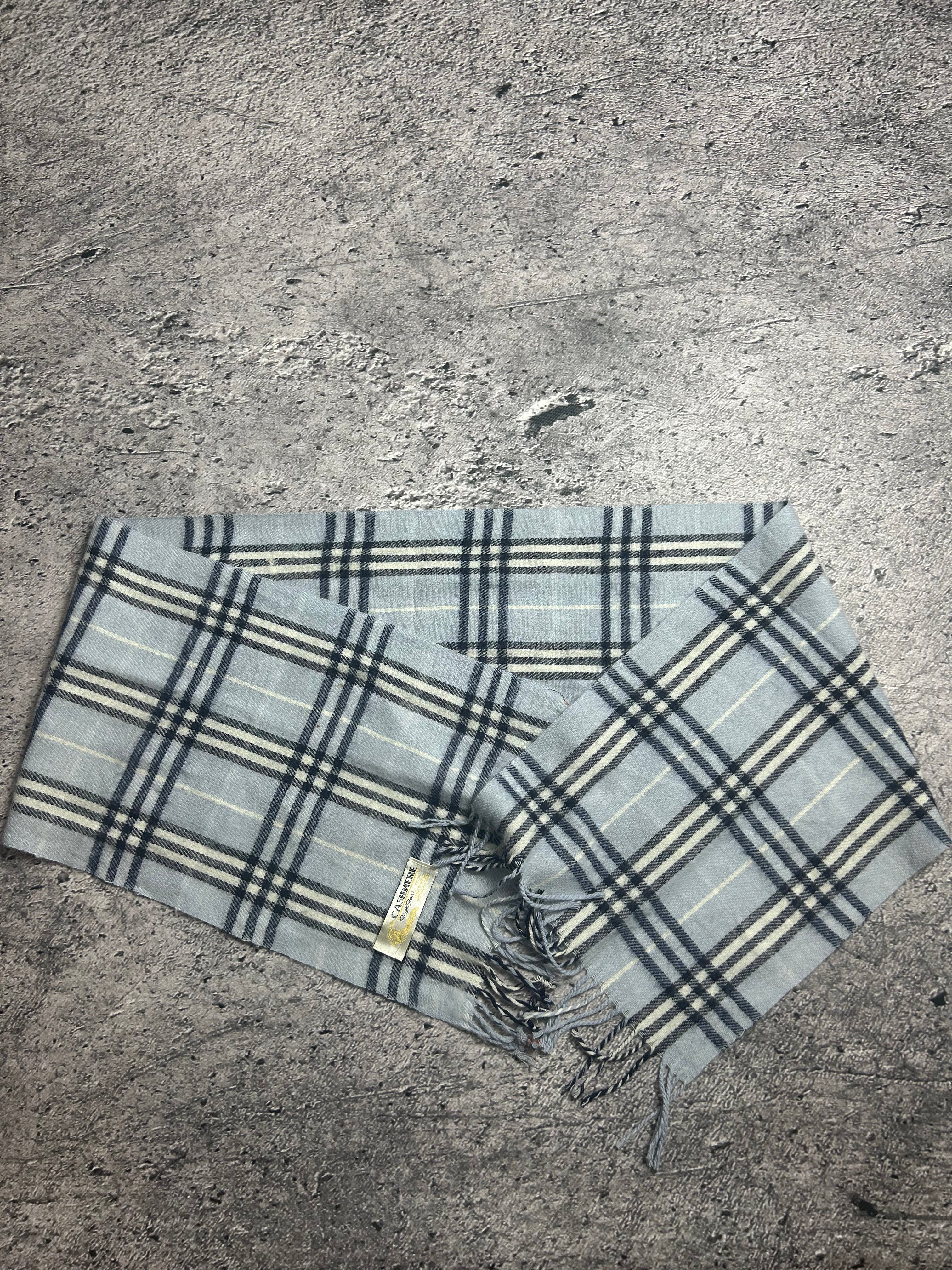 Niebieski Szalik w Krate Burberry Style 100% Kaszmir