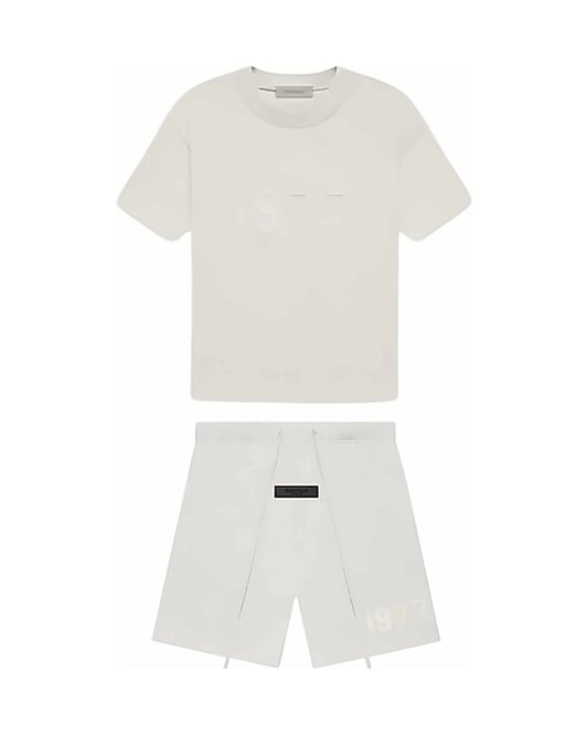 Letni set Essentials Fear of God 1977 Light Oatmeal — koszulka + szorty — obie części