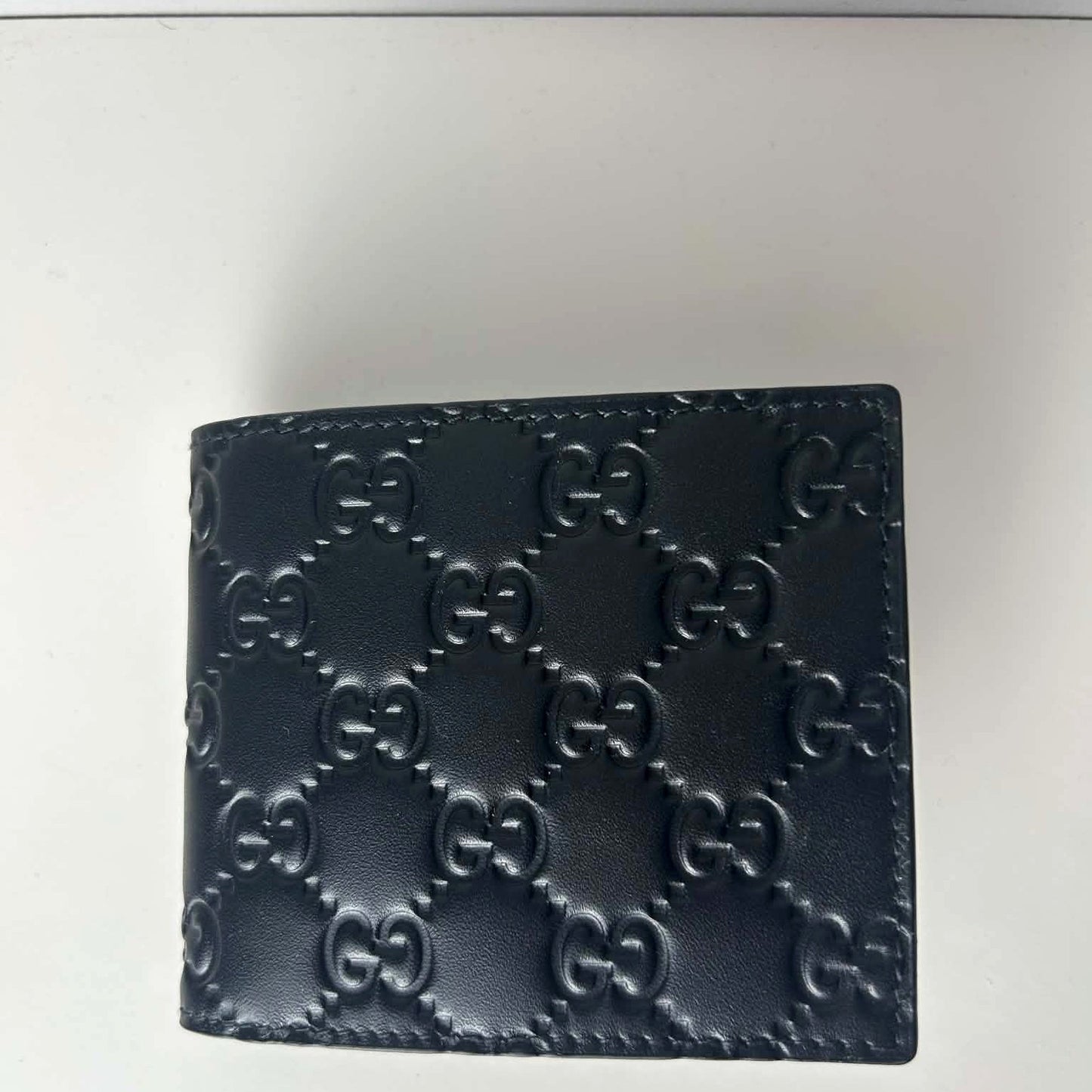 Gucci Signature Bi-Fold Wallet 1
